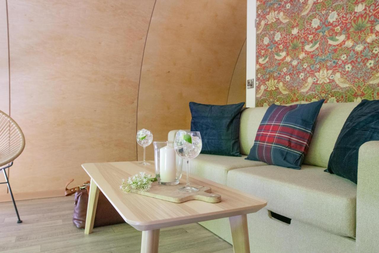فندق Kinelarty Luxury Glamping Pods داونباتريك المظهر الخارجي الصورة